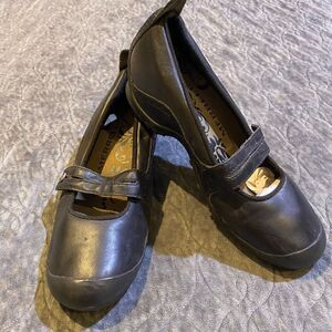 Merrell Black Leather Mary Janes Women's Size 7